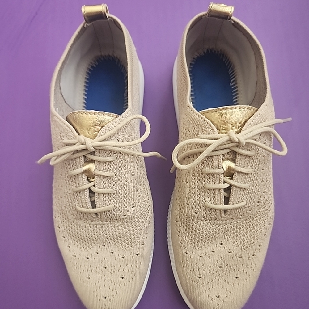 Cole Haan Women's 2.ZeroGrand Stitchlite Oxford. Sz 8.5 Color Rye